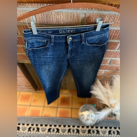 𝅺DL1961 GRACE JEANS (#4) - Picture 3 of 9